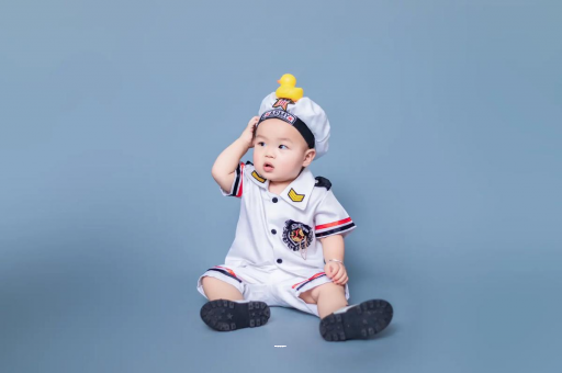 嘉善宝宝频繁使劲扭动哼唧